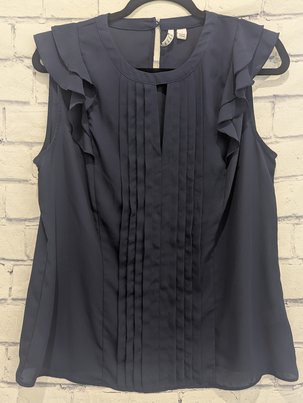 Elle Navy Blue Pleated Ruffled Sleeveless Semi Sheer Blouse Women's Size Large